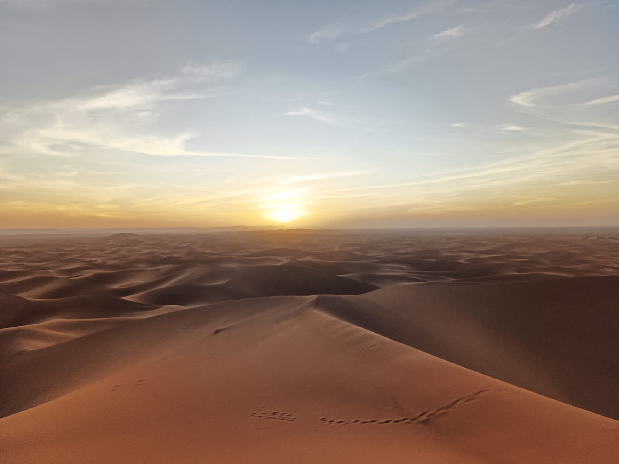 Eleonore de Lardemelle Restons Chelous Soin Energetique Chant Vibratoire Trek Desert Maroc